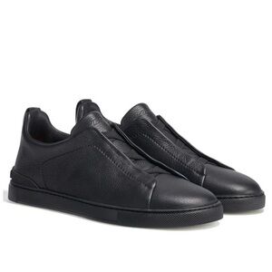 Men's Black Leather Sneakers BRAND NEW NEVER WORN